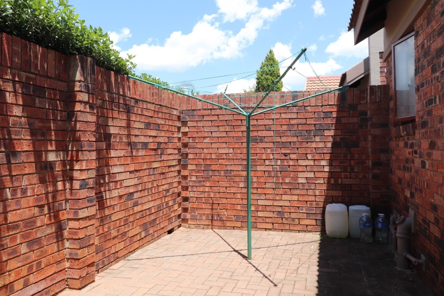 3 Bedroom Property for Sale in Flamwood North West